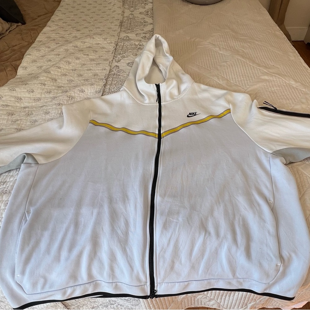 Nike Tech 4xl tall